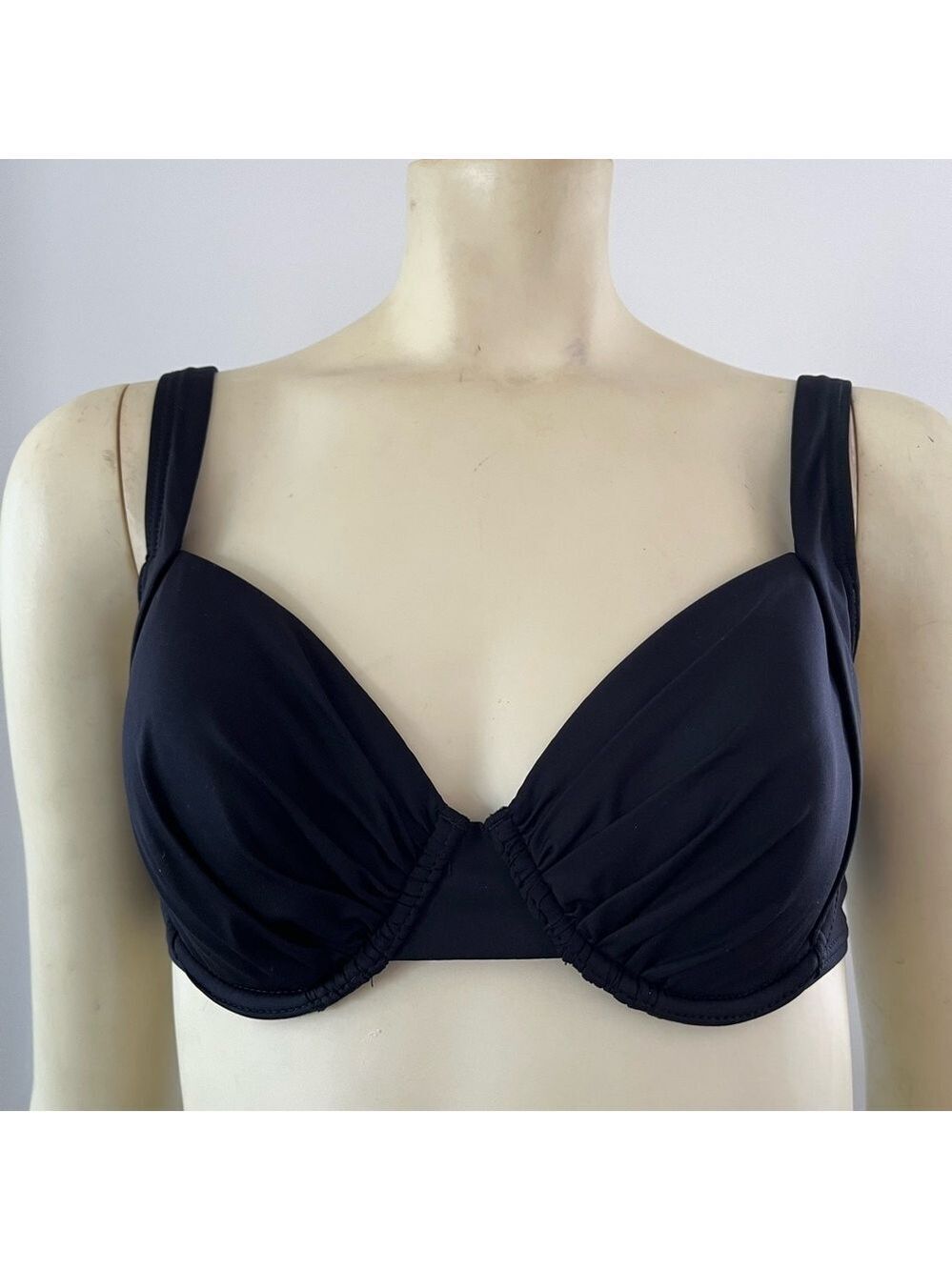Tommy Bahama Women's Pearl Bikini Top Wide Straps Full Coverage Black 36C